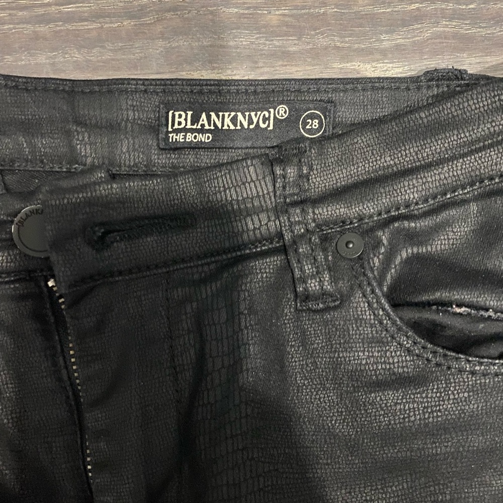 Blank NYC faux leather pants! Size 28.
